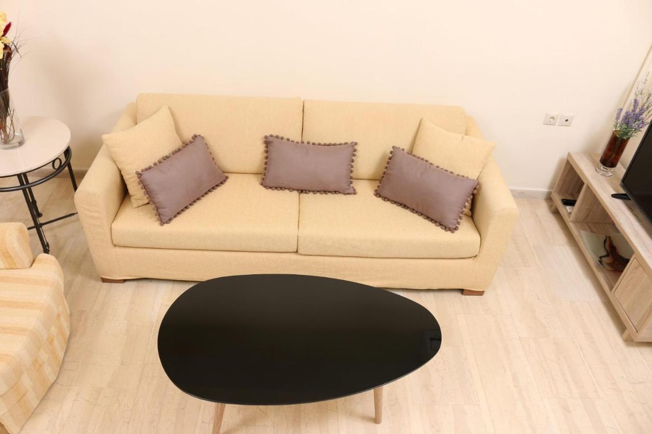 Modern Chic Apartment, Corfu Town Buitenkant foto